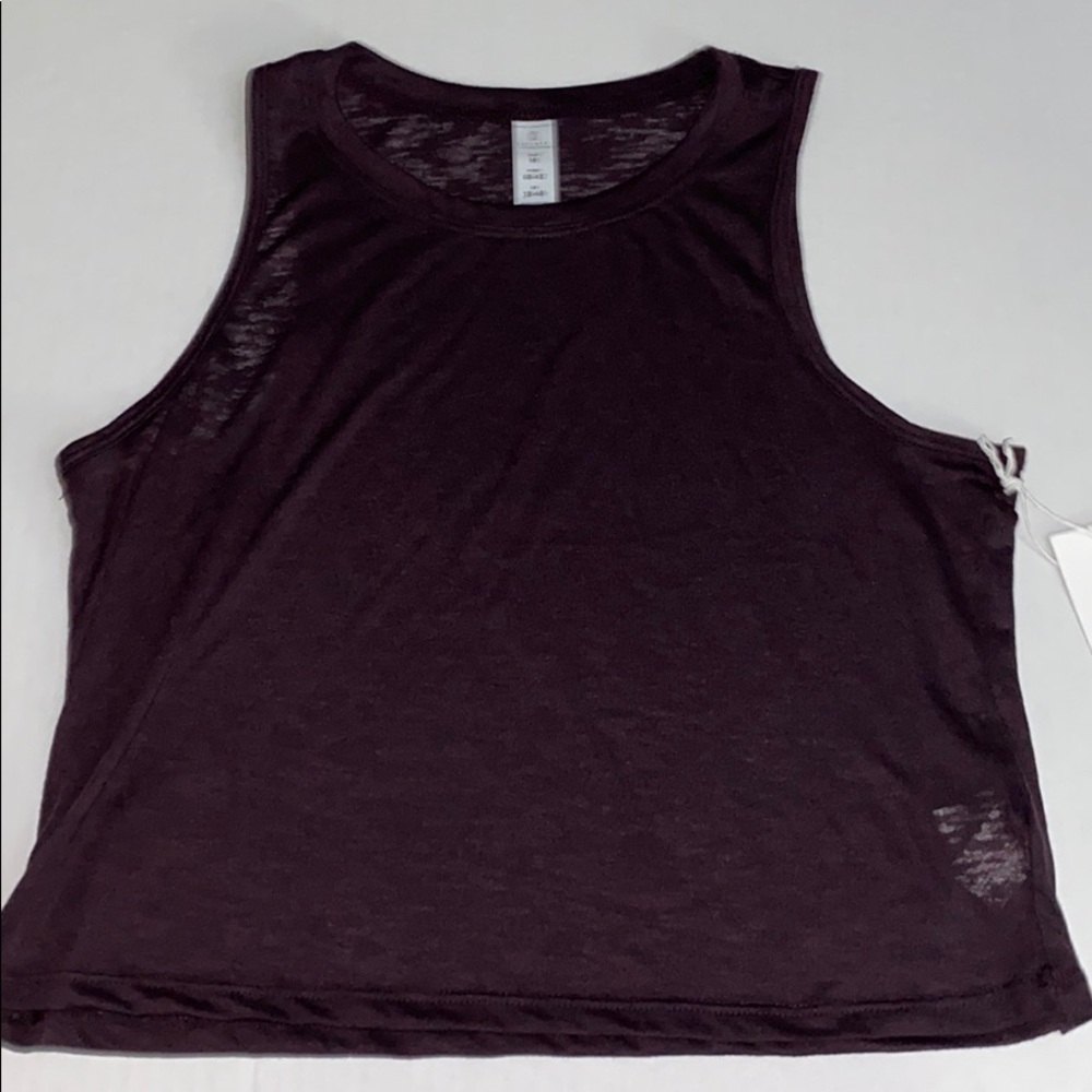 Dark purple exercises tanktop